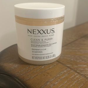 Nexxus New:Clean & Pure Hair Treatment Scalp Scrub